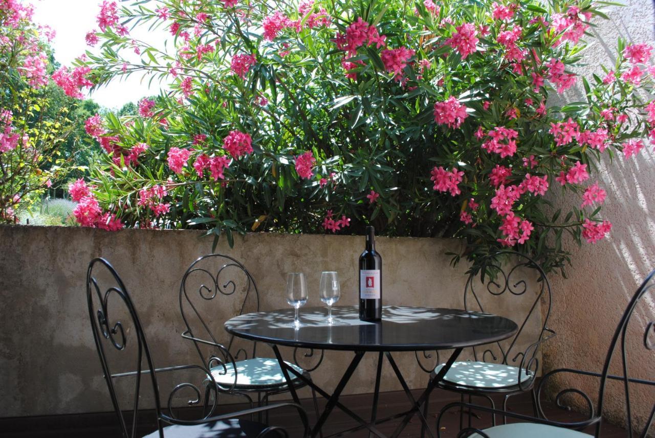 Chez Yvette , C'Est Chouette!! Bed and Breakfast Καρκασόν Εξωτερικό φωτογραφία