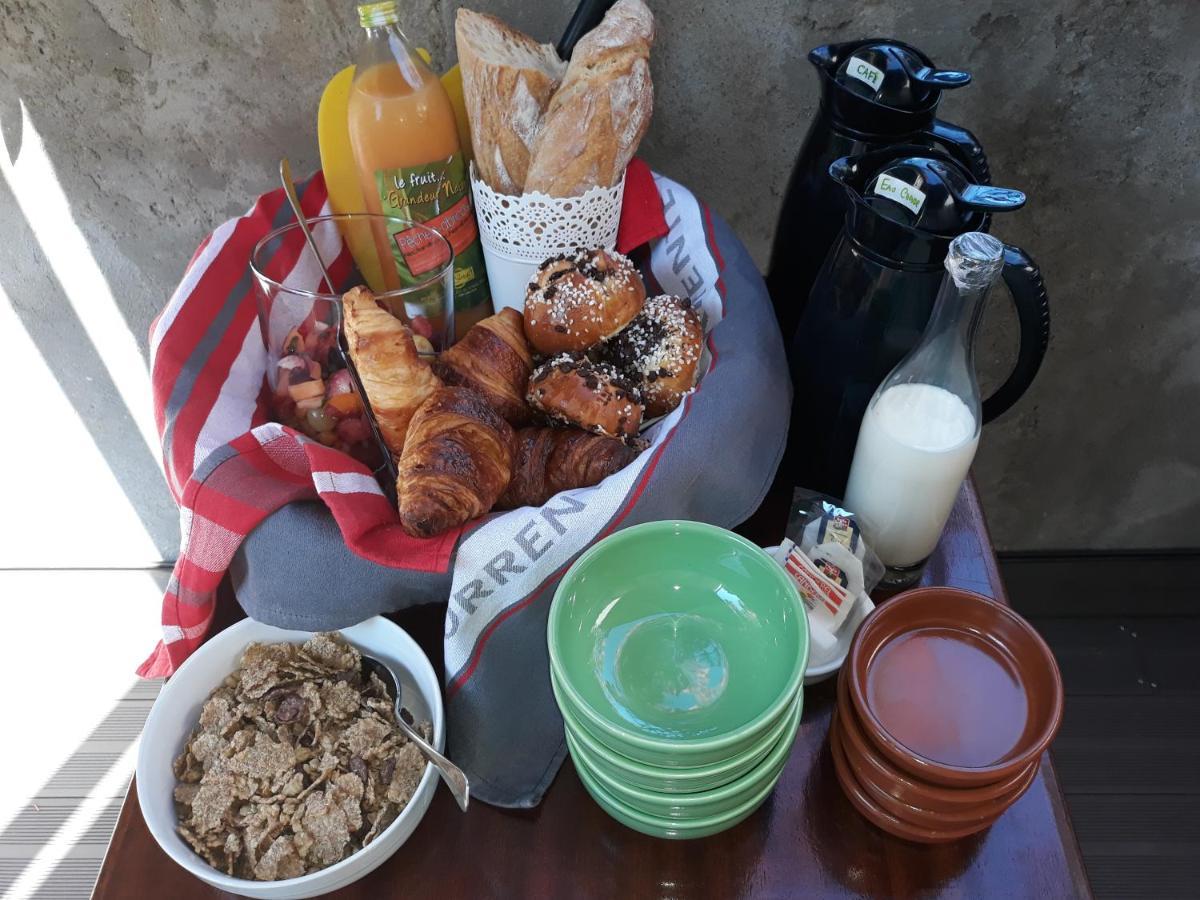 Chez Yvette , C'Est Chouette!! Bed and Breakfast Καρκασόν Εξωτερικό φωτογραφία